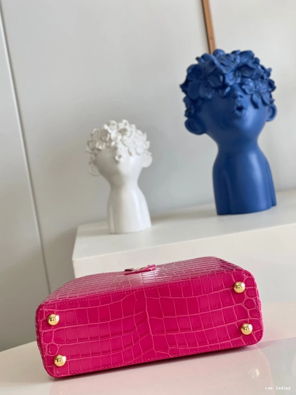 Rep ladies BB CAPUCINES LOUIS VUITTON 0727